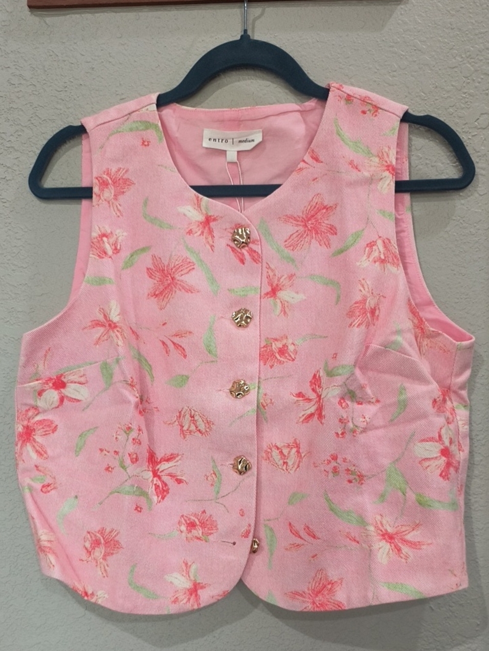 New Vintage-Inspired Pink Floral Denim Button Vest
